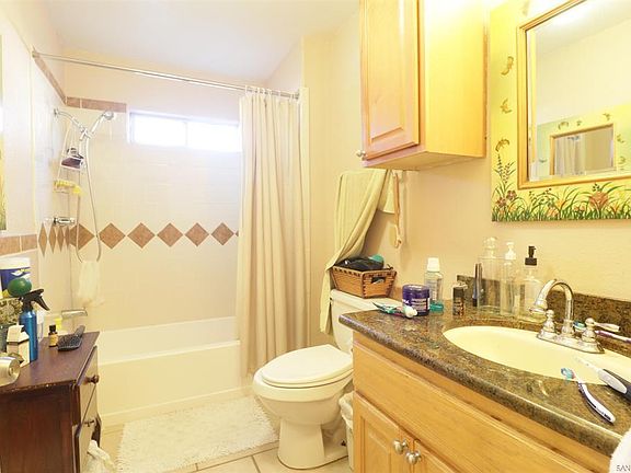 5th image of 2925 E 20th St
