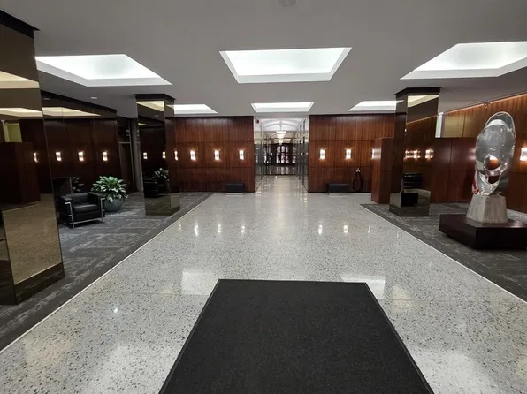 535 N Michigan Ave, Chicago, IL