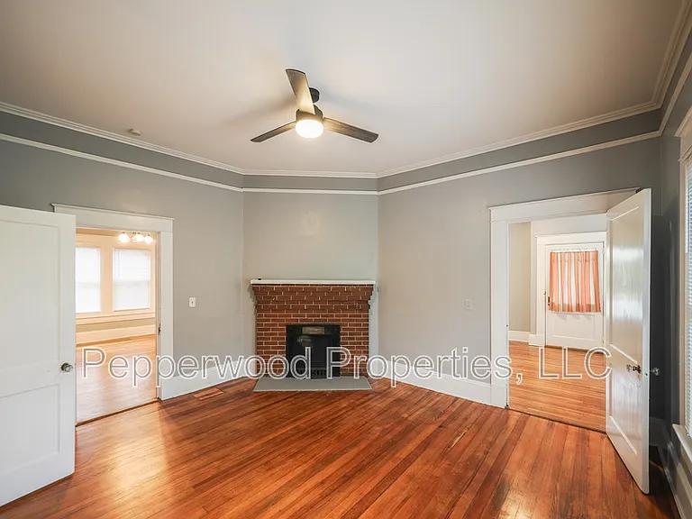 318 Hydrick St — Photo 14