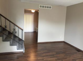 3614 SW Cambridge Ave, Topeka, KS 66614