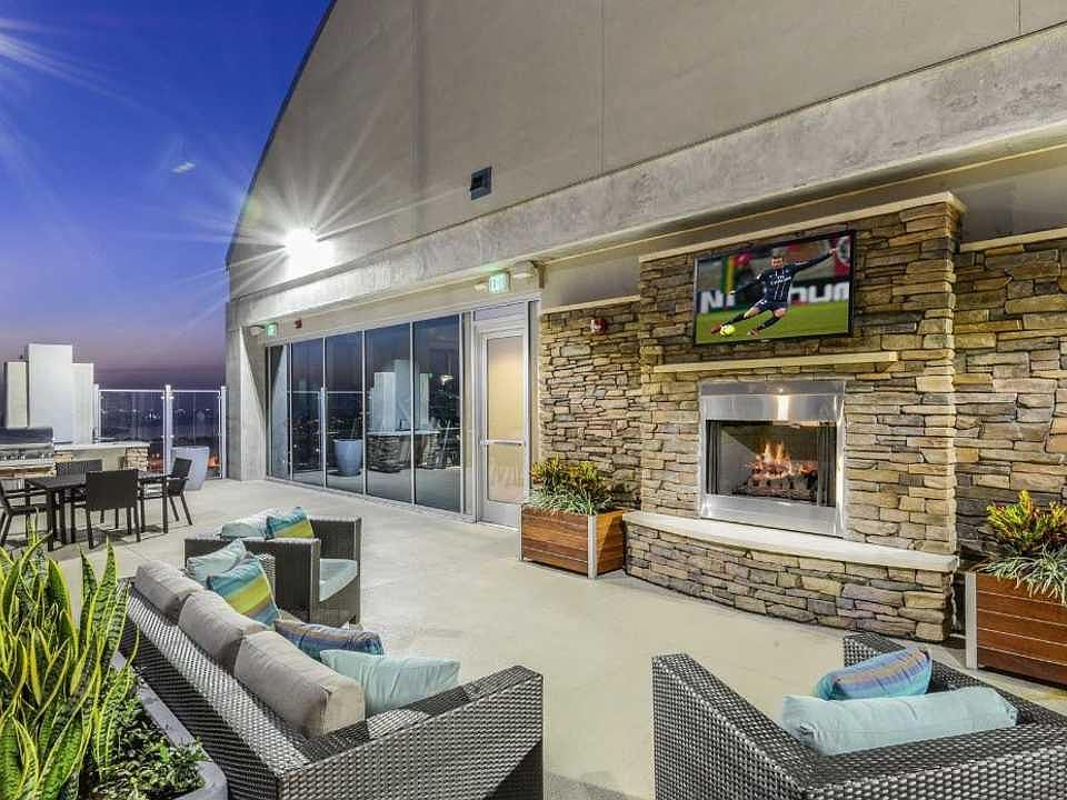 1st image of 150 N 12th St