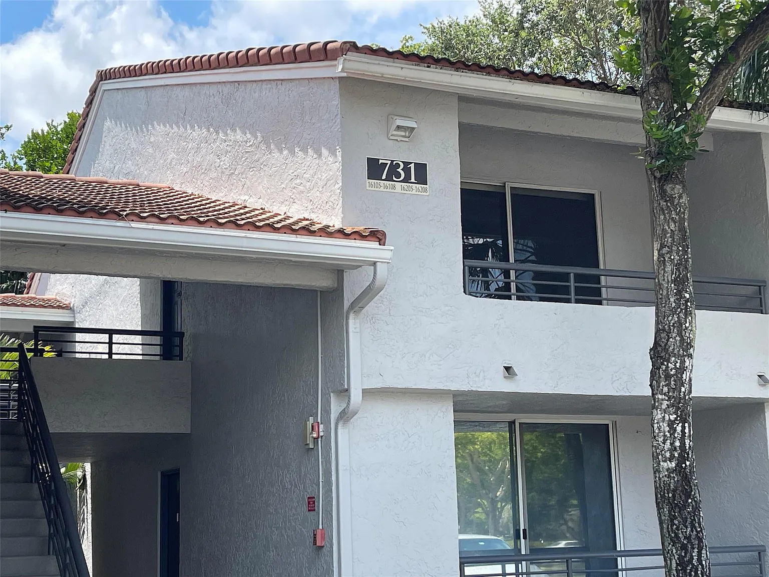 1 bed, 1.0 bath, 730 sqft, $1,800 — Photo 3