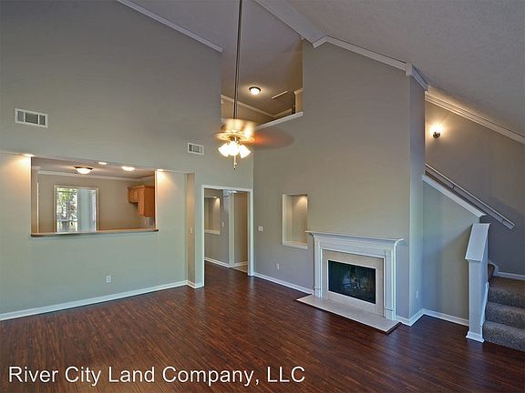 4th image of 4463 Lunsford Dr