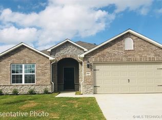 10029 E Dwayne St, Claremore, OK 74019
