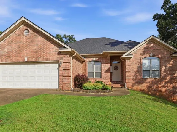 105 Summit Valley Cir, Maumelle, AR 72113