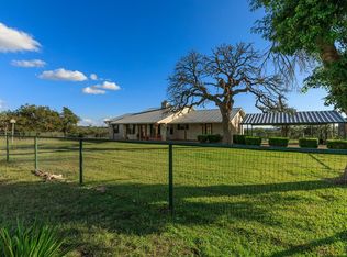 5243 Old Harper Rd, Fredericksburg, TX 78624
