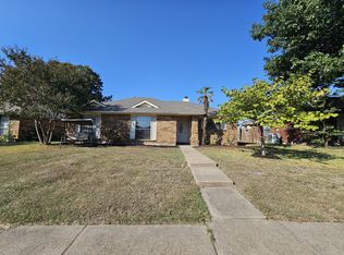 7905 Meadowlark Ln, Rowlett, TX 75088