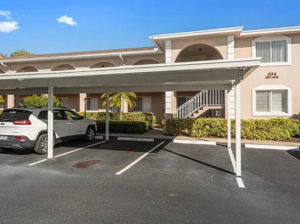 234 Pebble Beach Blvd APT 307, Naples, FL 34113