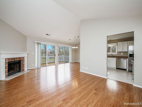 2nd image of 1550 Sandhurst Ct APT C