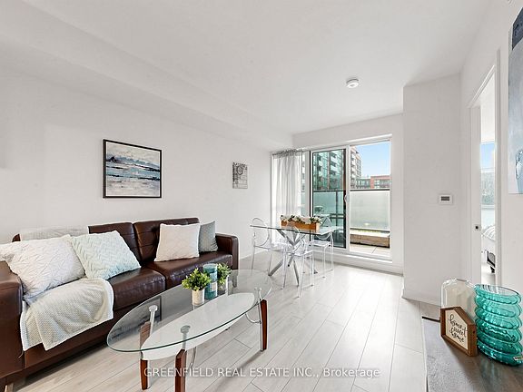 2nd image of 31 Tippett Rd #333