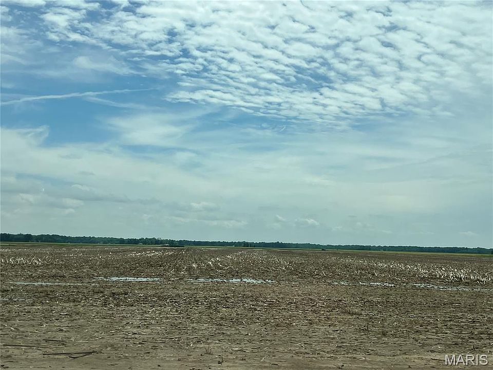 1st image of 24326 Illinois