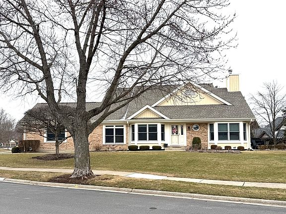 3rd image of 10709 Hollow Tree Rd