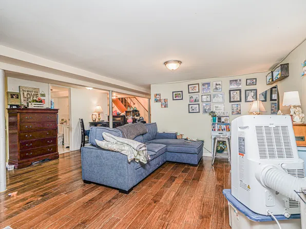 2421 West 1st Street image 29 of 30