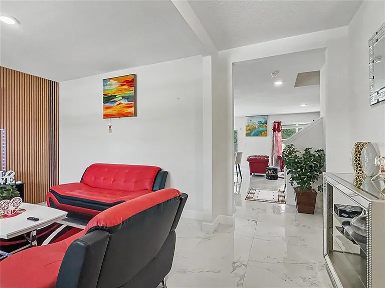 2085 Doe Run Dr — Photo 11