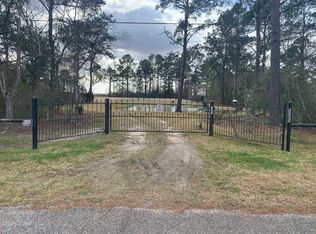5205 Barrett St, Orange, TX 77630