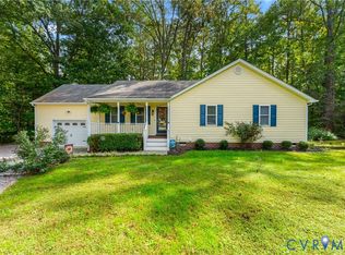 5 Monroe Cv, Ruther Glen, VA 22546