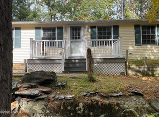 188 Westfall Dr, Dingmans Ferry, PA 18328