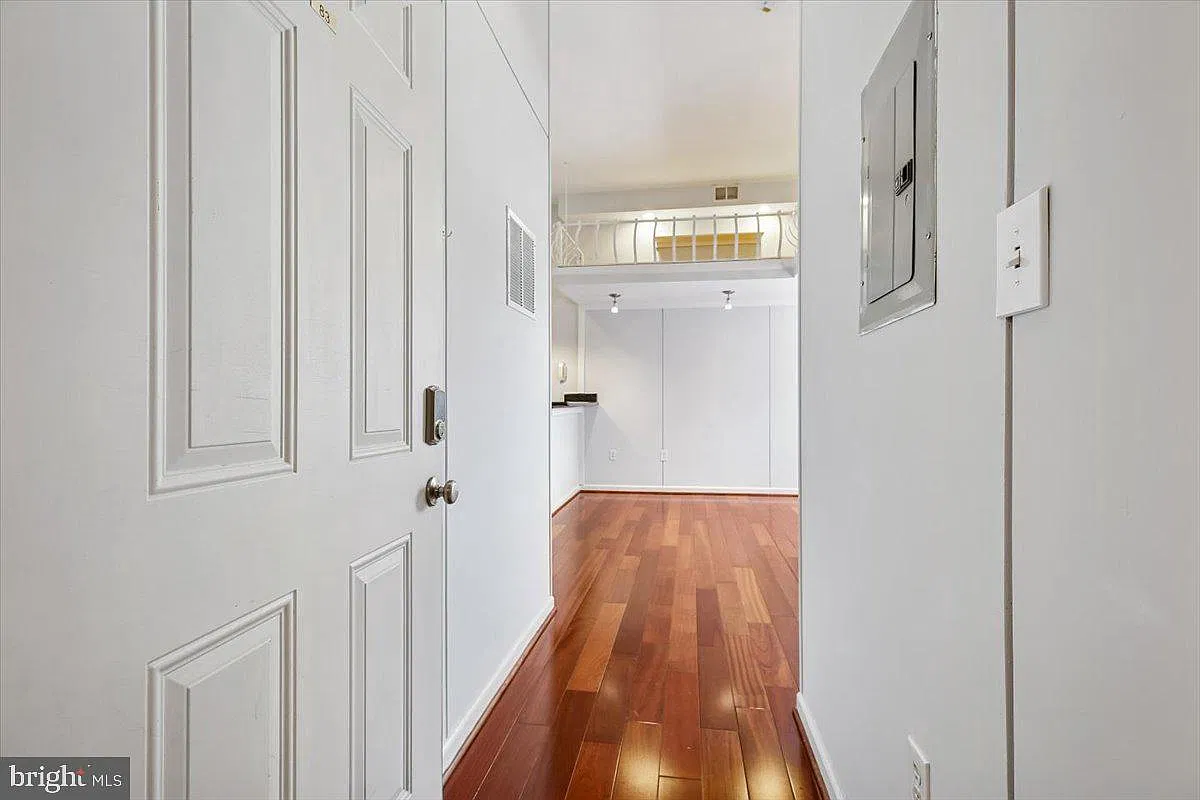 1125 12th St Condo — Photo 3