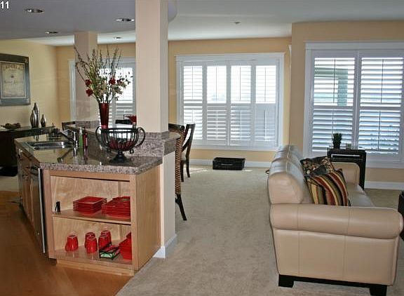 3rd image of 5401 SE Scenic Ln Unit 201