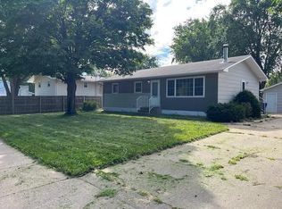 1304 13th St N, Saint Cloud, MN 56303