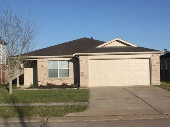 3107 Centennial Village Dr, Pearland, TX 77584