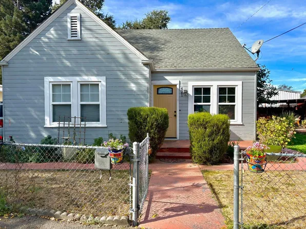 421 Goodman Avenue, Santa Rosa, CA 95407
