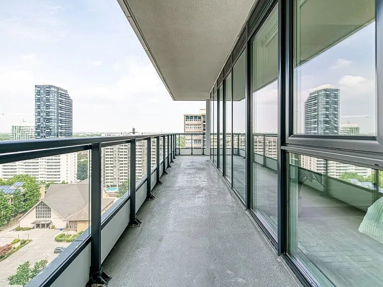 55 Broadway Ave — Photo 20