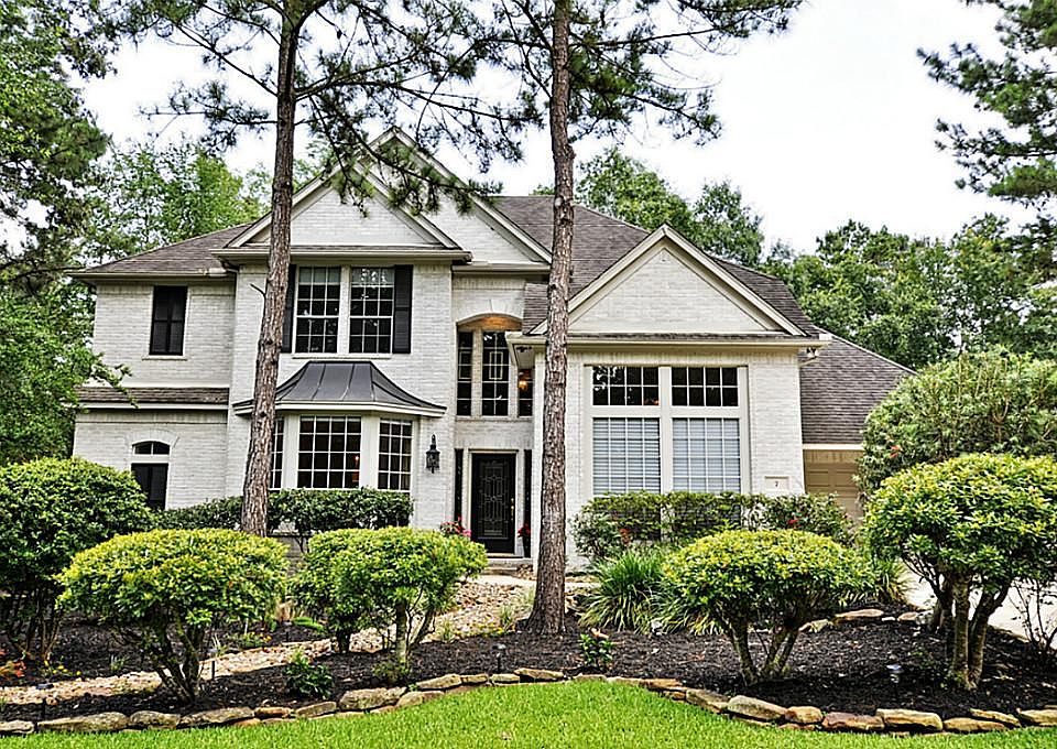 Gorgeous 2 story home in Alden Bridge.
