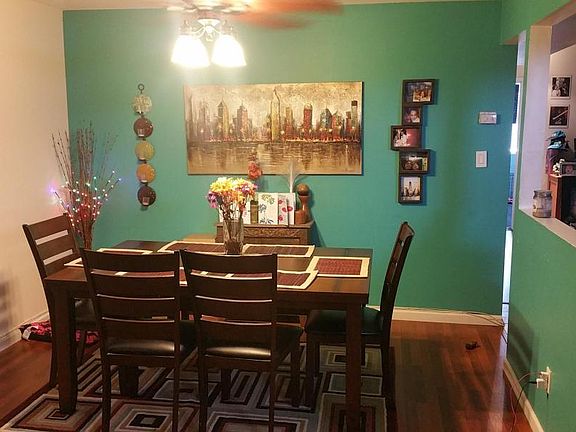 2nd image of 46 Jennifer Pl #17B