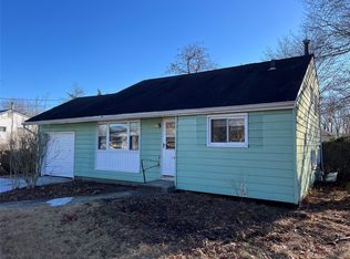 1A Roe Ave, Pt Jefferson Station, NY 11776