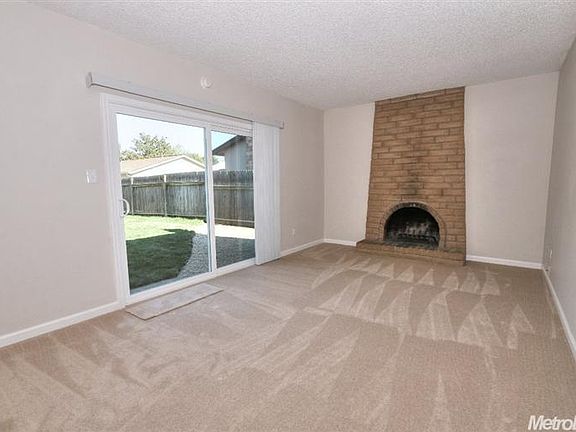 2nd image of 3422 Huntsman Dr