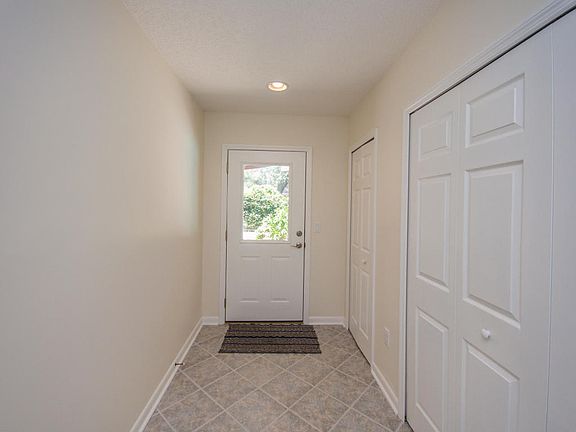 3rd image of 5439 Coppedge Ave
