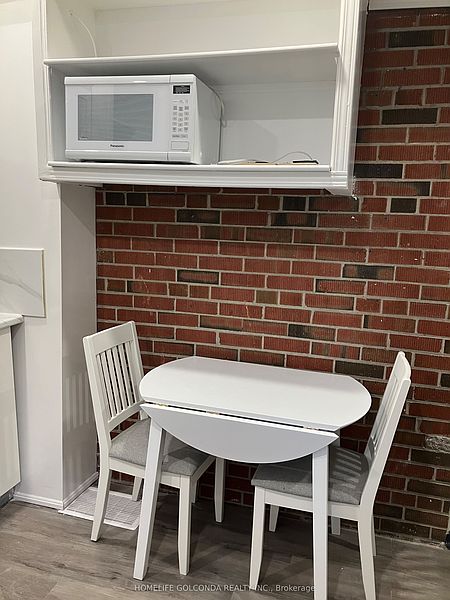 Toronto House for rent - 3 Bedrooms in Toronto
