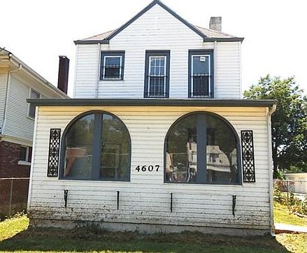 1st image of 4607 E 9th St