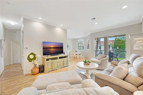 400 Lambiance Cir Photo 1