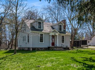 302 Yale St, Olivet, MI