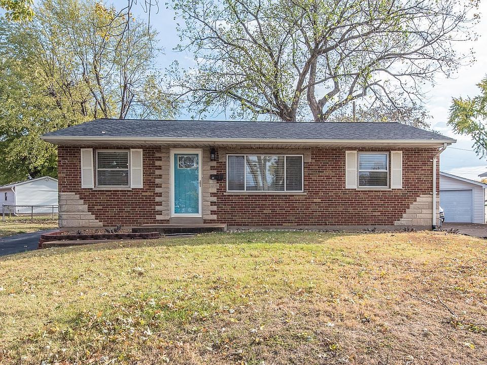 1st image of 406 Tiffany Dr
