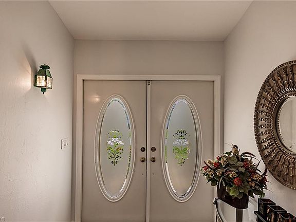 2nd image of 8810 Woodgate Dr