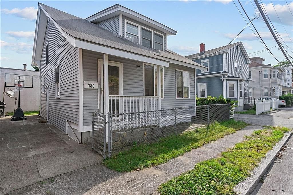 180 Vincent Ave, North Providence, RI 02904 Zillow