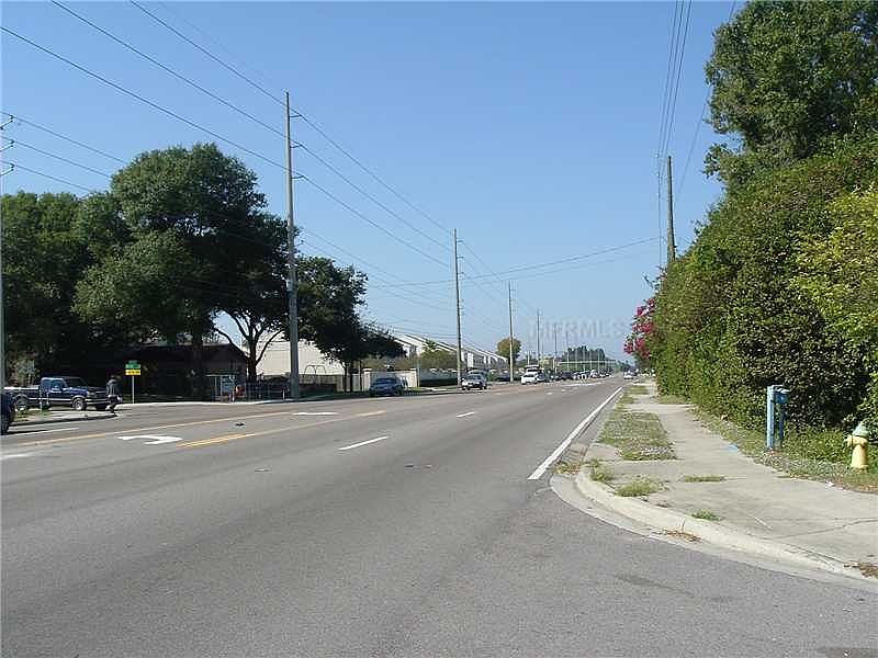 2nd image of 10626 Bloomingdale Ave