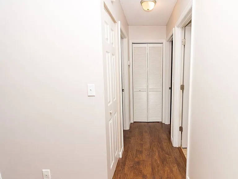 333 Withrow Rd #333 — Photo 11