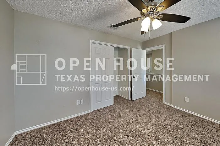 8836 Mystic Trl — Photo 16