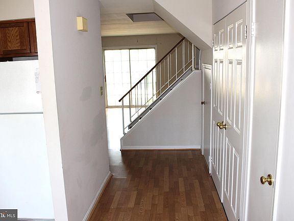 2nd image of 5151 Dominion Dr