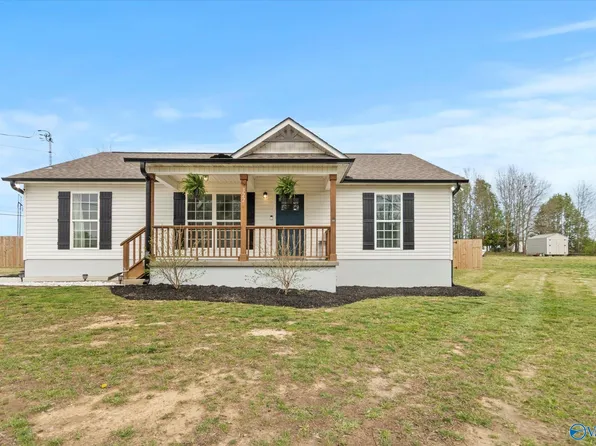 322 Pleasant Hill Rd, Guntersville, AL 35976