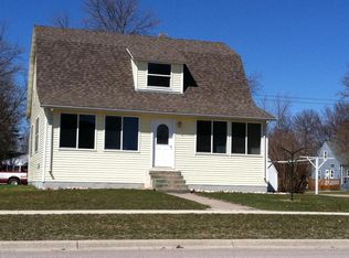 240 State St NE, McIntosh, MN 56556