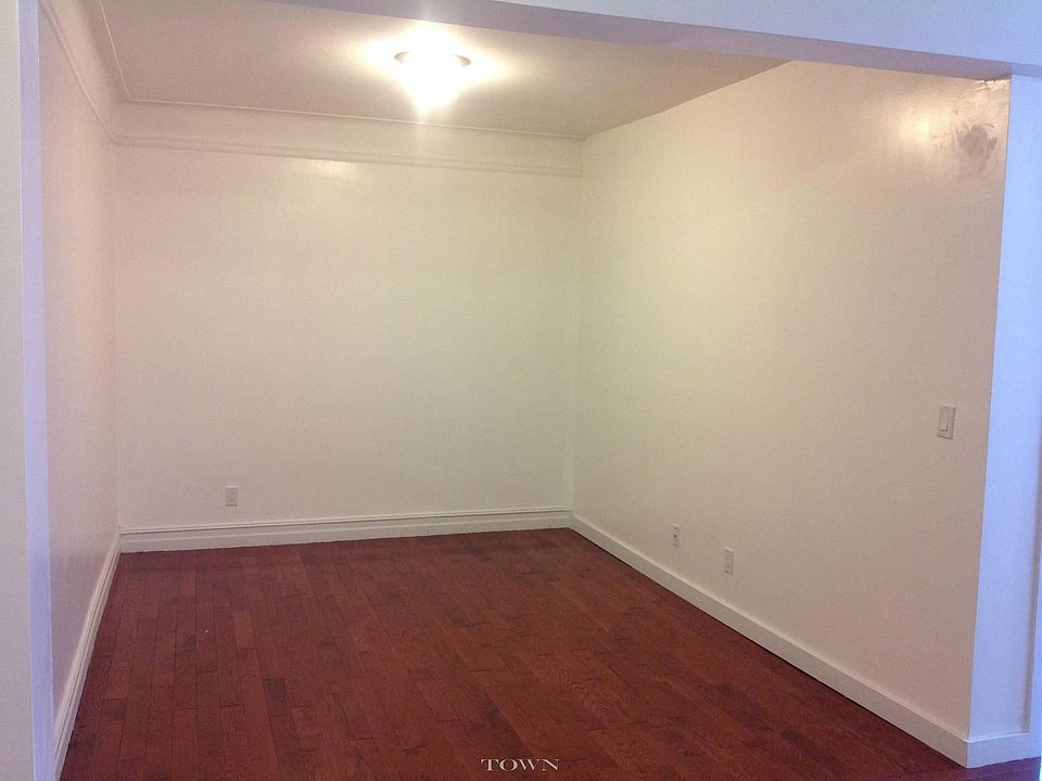 1st image of 4254 Judge St #3A