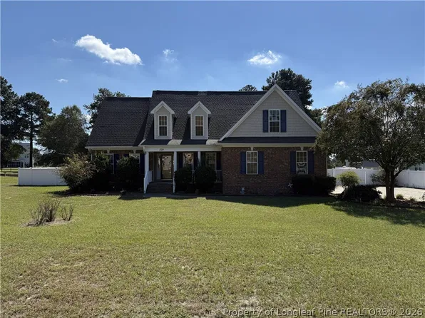331 Booth Pond Rd, Raeford, NC 28376