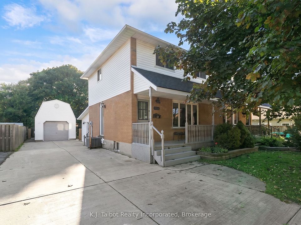 1st image of 239 Tilt St