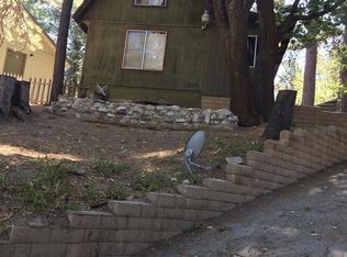 2715 Circle Dr, Running Springs, CA 92382