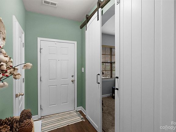 3rd image of 2074 Argentum Ave